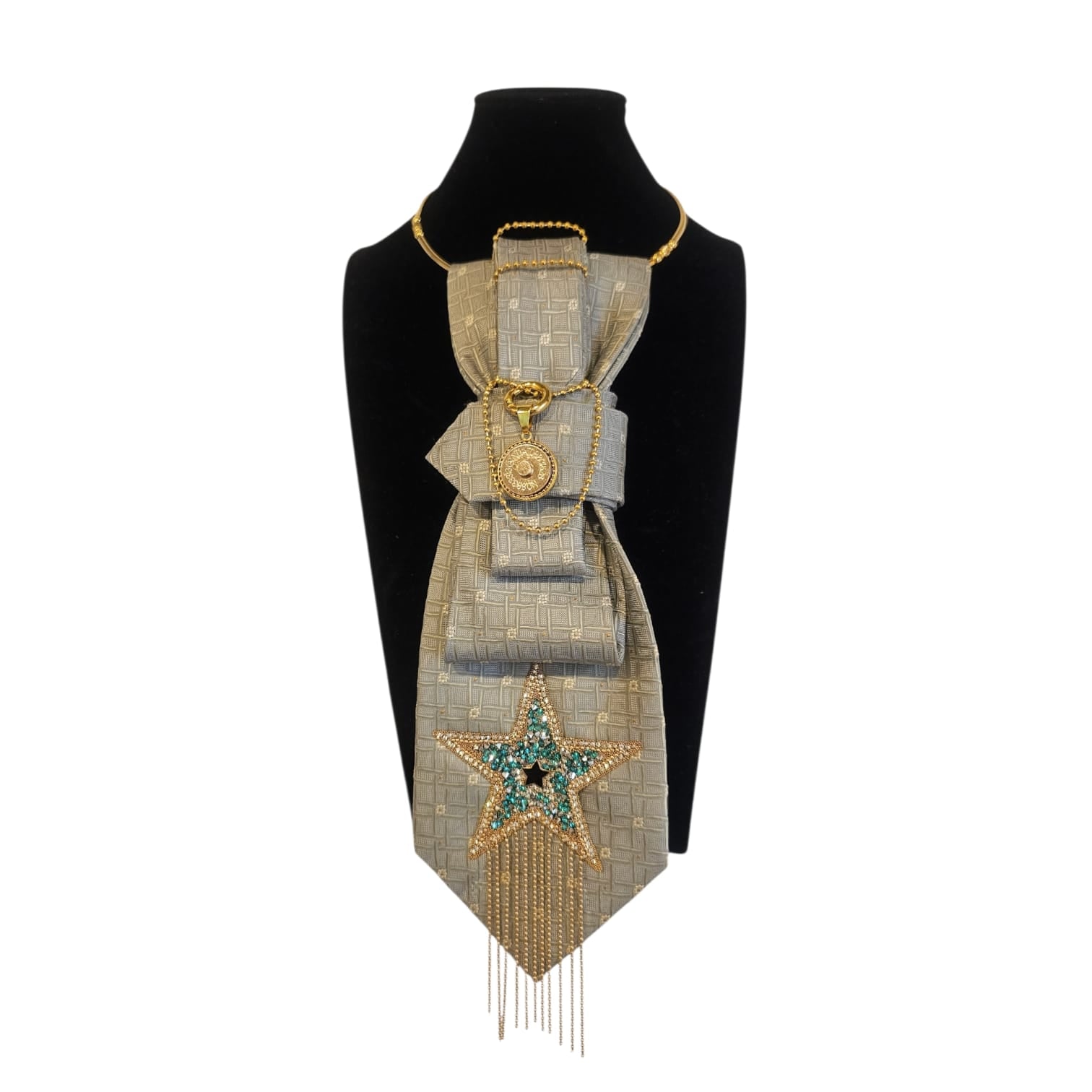 Cravatta Gioiello Star Claudia De Rosa Jewelry su mnaichino nero
