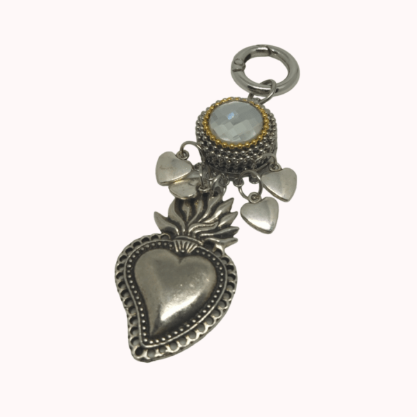 Charm Calamita Sacro Cuore con Clap Crystal