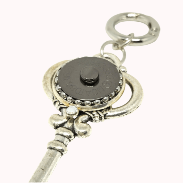 Clap key Argento charm per gioielli componibili claudia de rosa jewelry - dettaglio